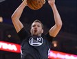 David Lee hizo un gran partido en el Toyota Center