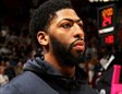 Anthony Davis regresó a lo grande entre abucheos