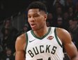 Numerazos de Antetokounmpo en la remontada