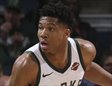 Antetokounmpo fue el rey en la pista en el sexto partido