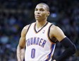 Un triple de Russell Westbrook dio la victoria a los Thunder en el último momento