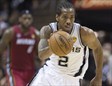 Kawhi Leonard anotó 20 puntos y estuvo casi perfecto en el tiro