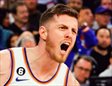 Hartenstein grita en un encuentro de los Knicks