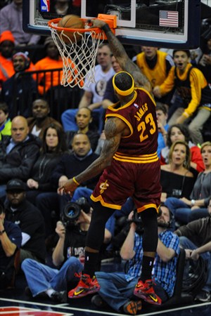 LeBron James fue la estrella del Cavaliers-Thunder