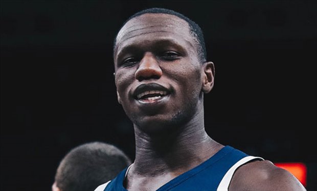 San Antonio Spurs playoff Gorgui Dieng with a 10-day contract