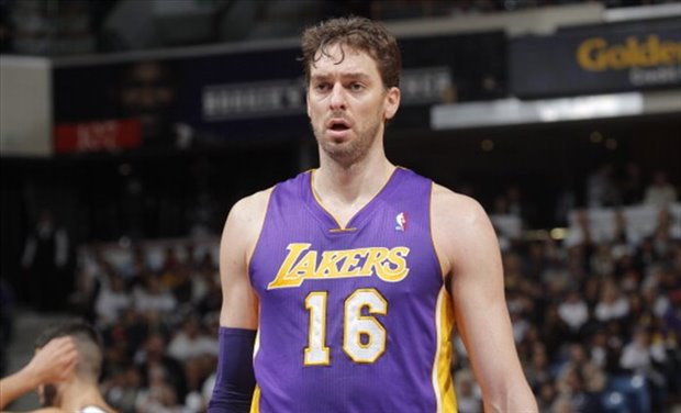 Pau Gasol, por las nubes: camiseta retirada, elogios, Hall of Fame