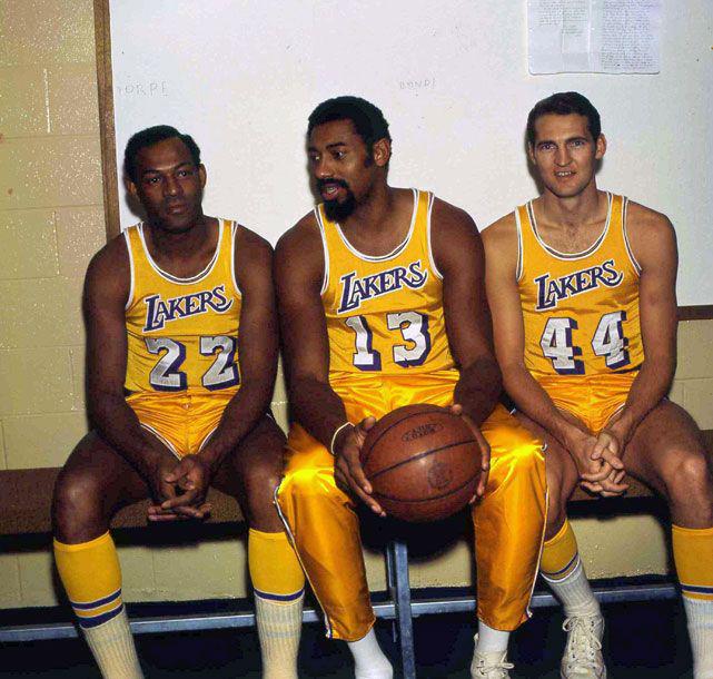 Basketball World - The Los Angeles Lakers have 11 retired jersey numbers  8/24 - Kobe Bryant (1996-2016) 13 - Wilt Chamberlain (1968-1973) 22 - Elgin  Baylor (1958-1971) 25 - Gail Goodrich (1965-1968